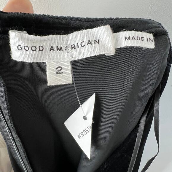 Good American Black Velvet Plunge V-Neck Long Sleeve Bodycon Midi Dress Sz 2 NEW - Picture 10 of 11